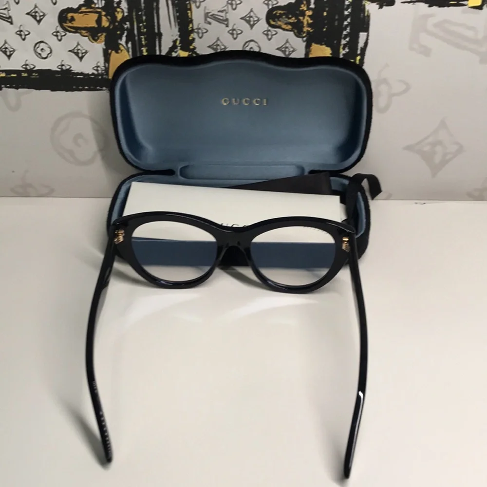 Luxury New Authentic Gucci GG1172S 001 Cat-Eye Sunglasses